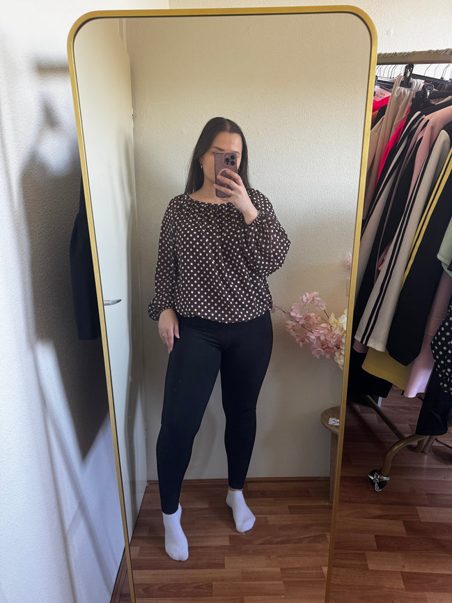 Blouse met stippen (tm 42/44)