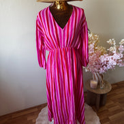 Gestreepte maxi jurk - plus size (t/m 48)