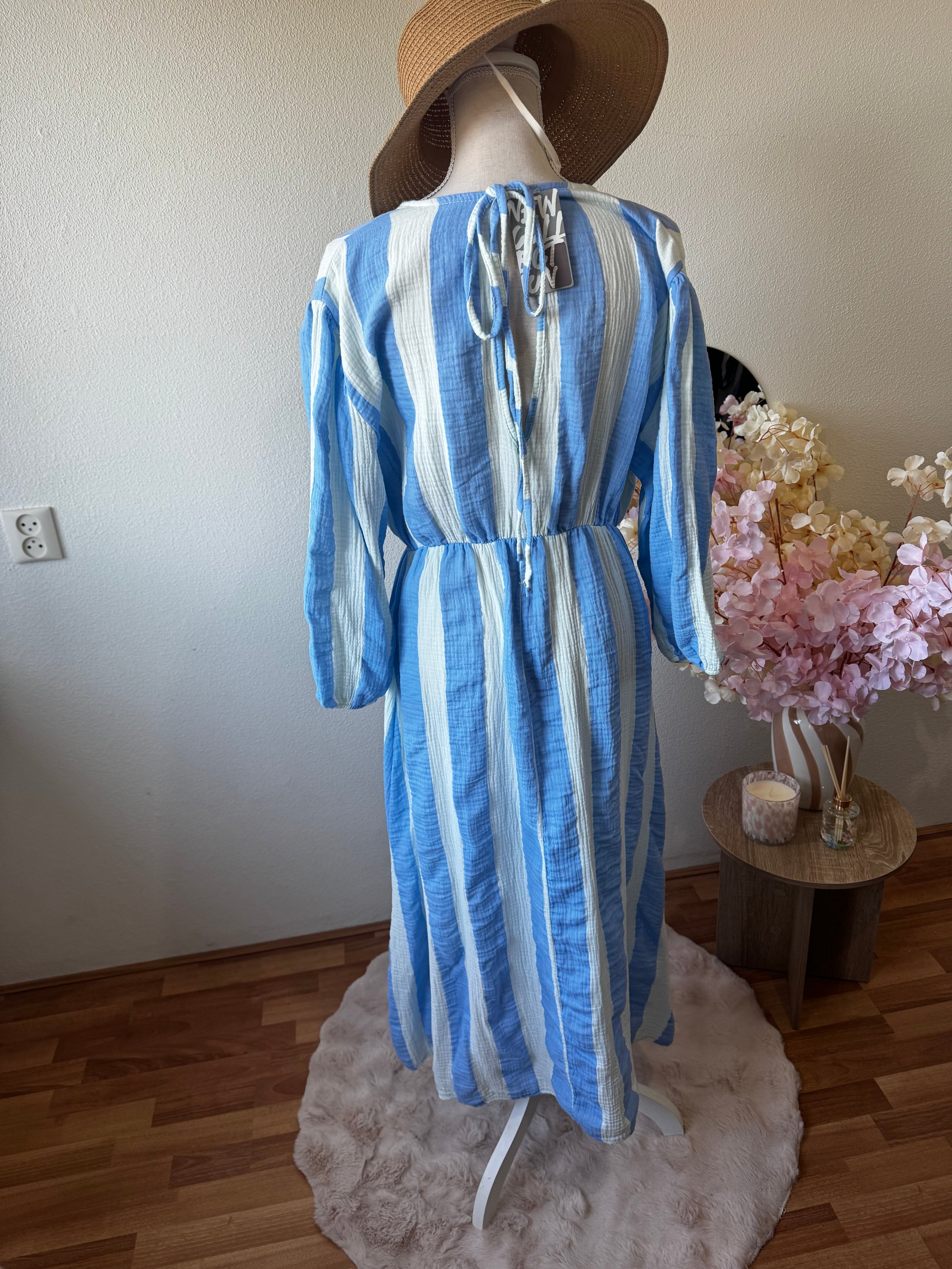 Gestreepte maxi jurk - plus size (t/m 48)